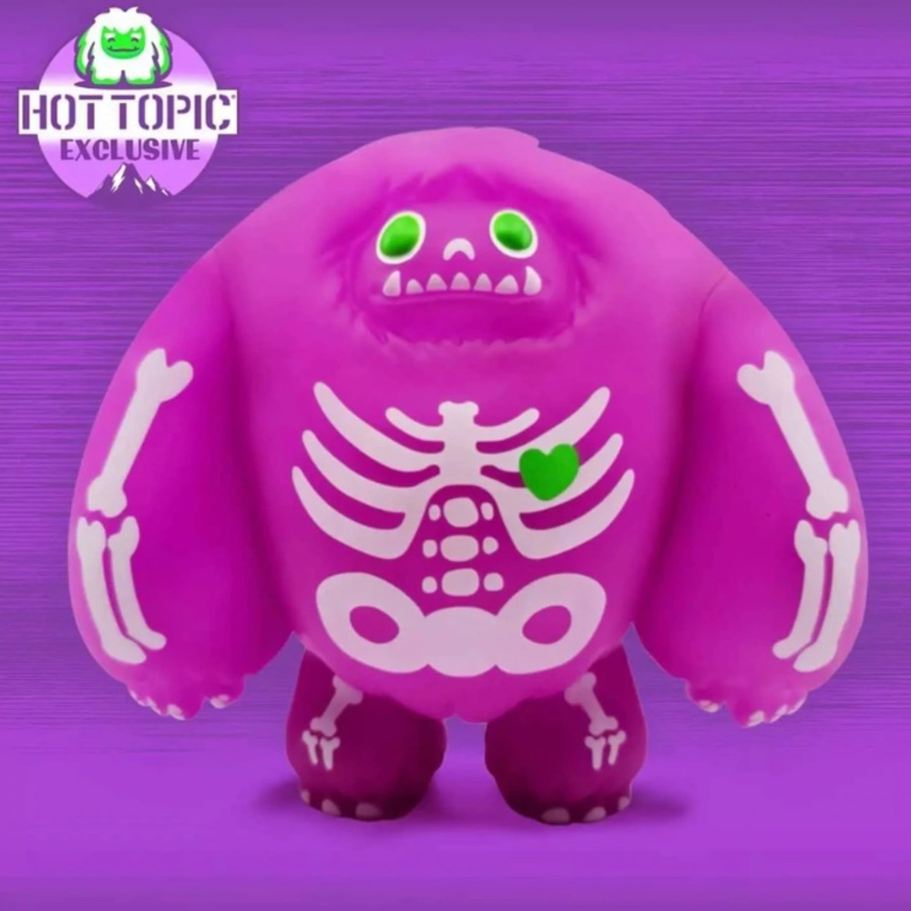 Abominable Toys Purple Skeleton Chomp Figure Hot Topic‎ Exclusive